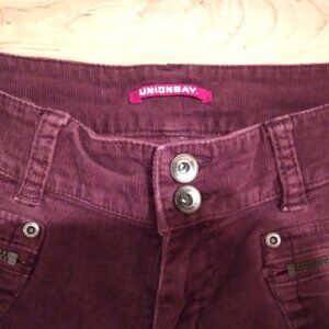 Burgundy Stretch Corduroy Jeans - Union Bay - Size 5